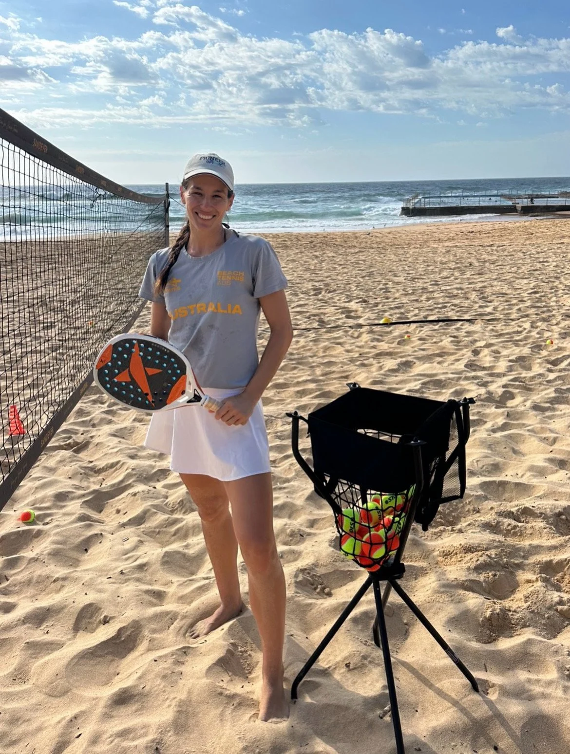 Beach tennis group lesson at South Curl Curl Beach
